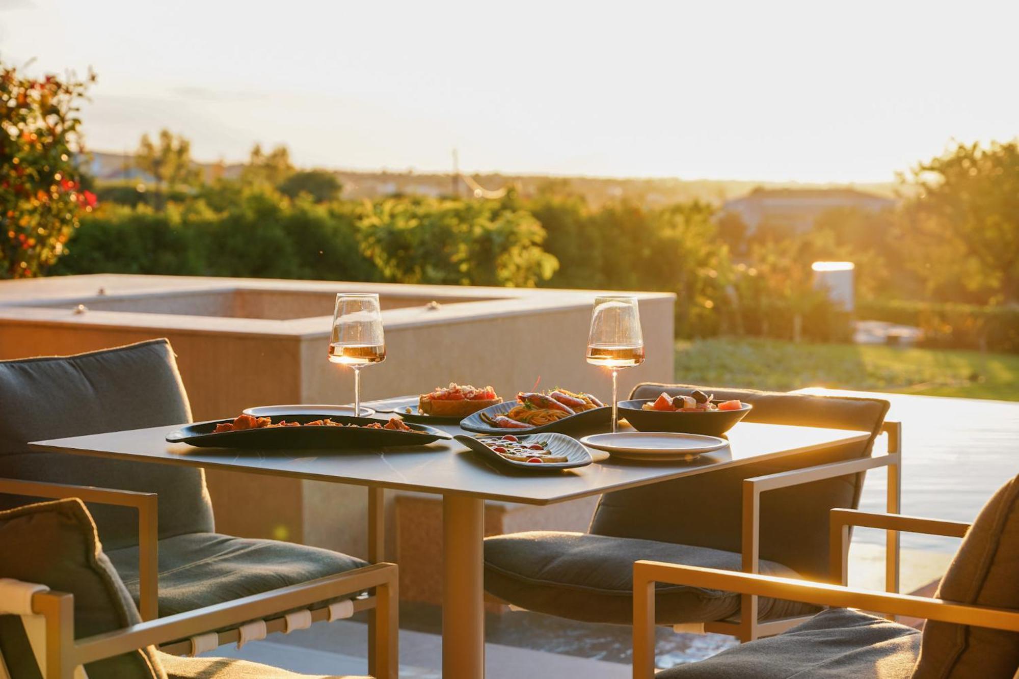 Maravilla Luxury Living Kos Town Ngoại thất bức ảnh